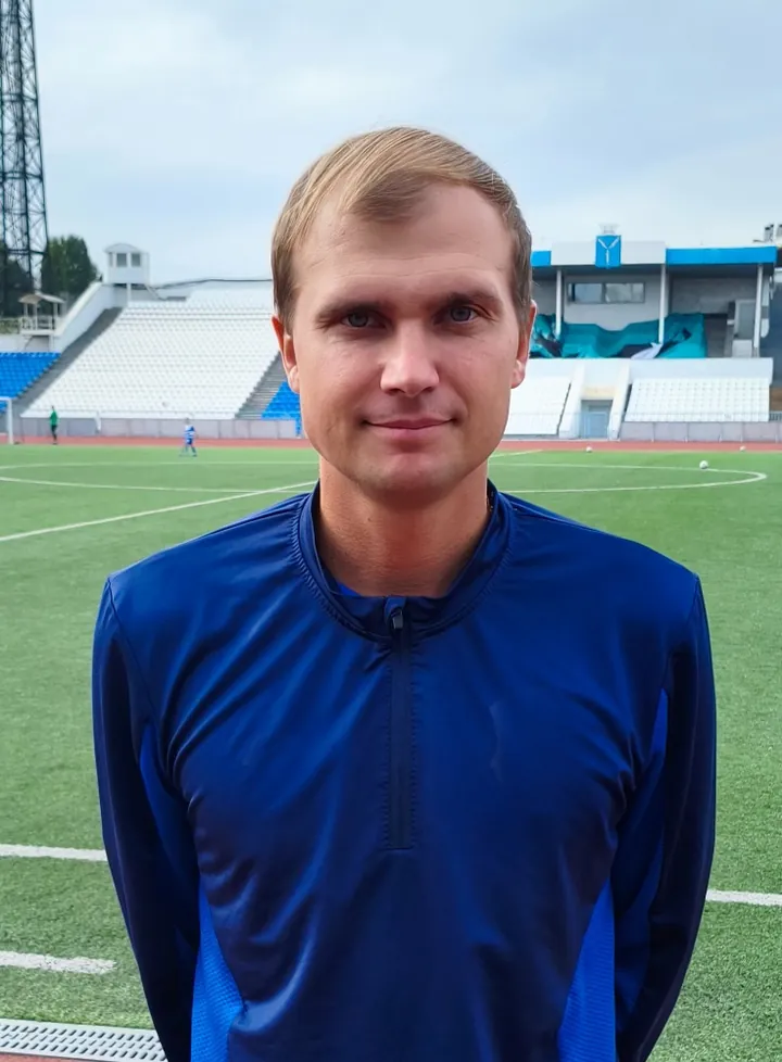 Тренер Станислав Васильев